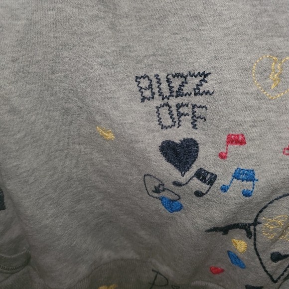 ☆ HTF vintage embroidered vs pink hoodie - Picture 11 of 15